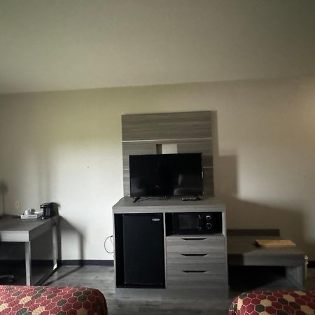 Econo Lodge Inn & Suites Pritchard Road Норт-Литл-Рок Экстерьер фото