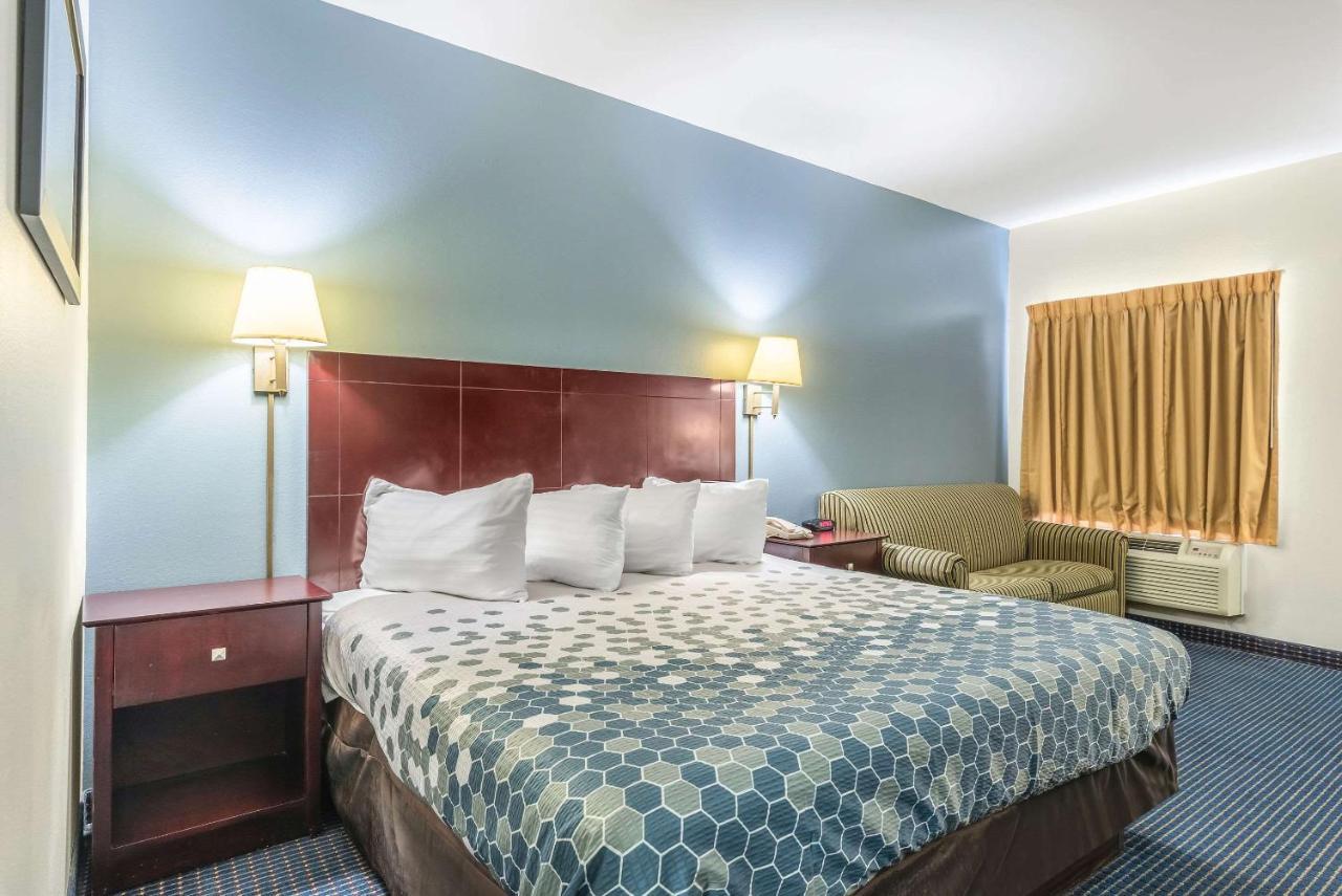 Econo Lodge Inn & Suites Pritchard Road Норт-Литл-Рок Экстерьер фото